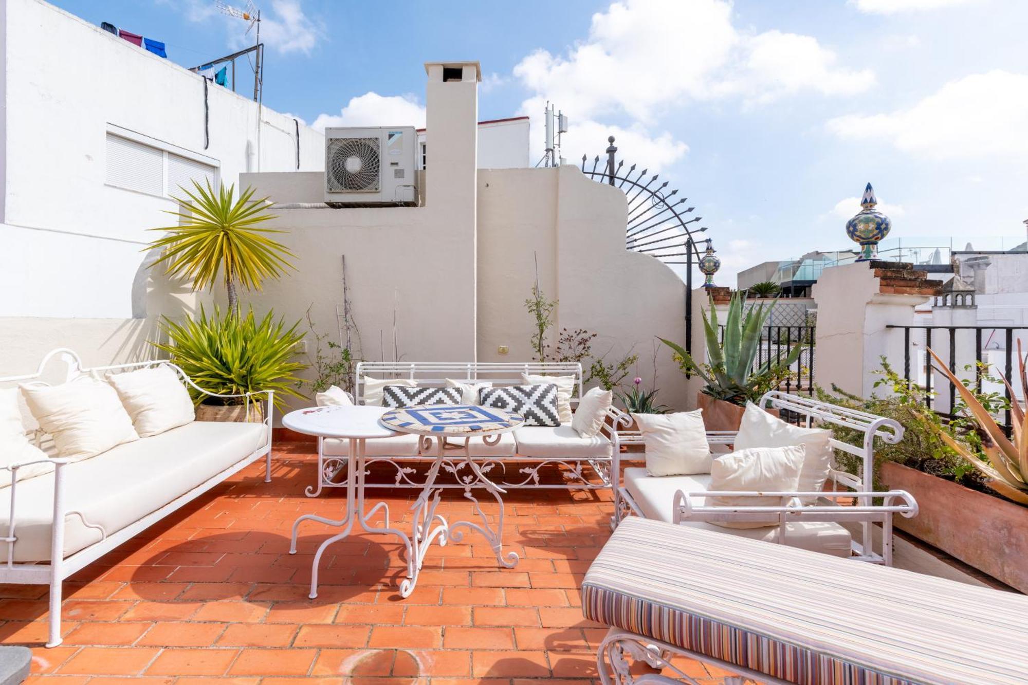 Casa Guadalupe * Seville